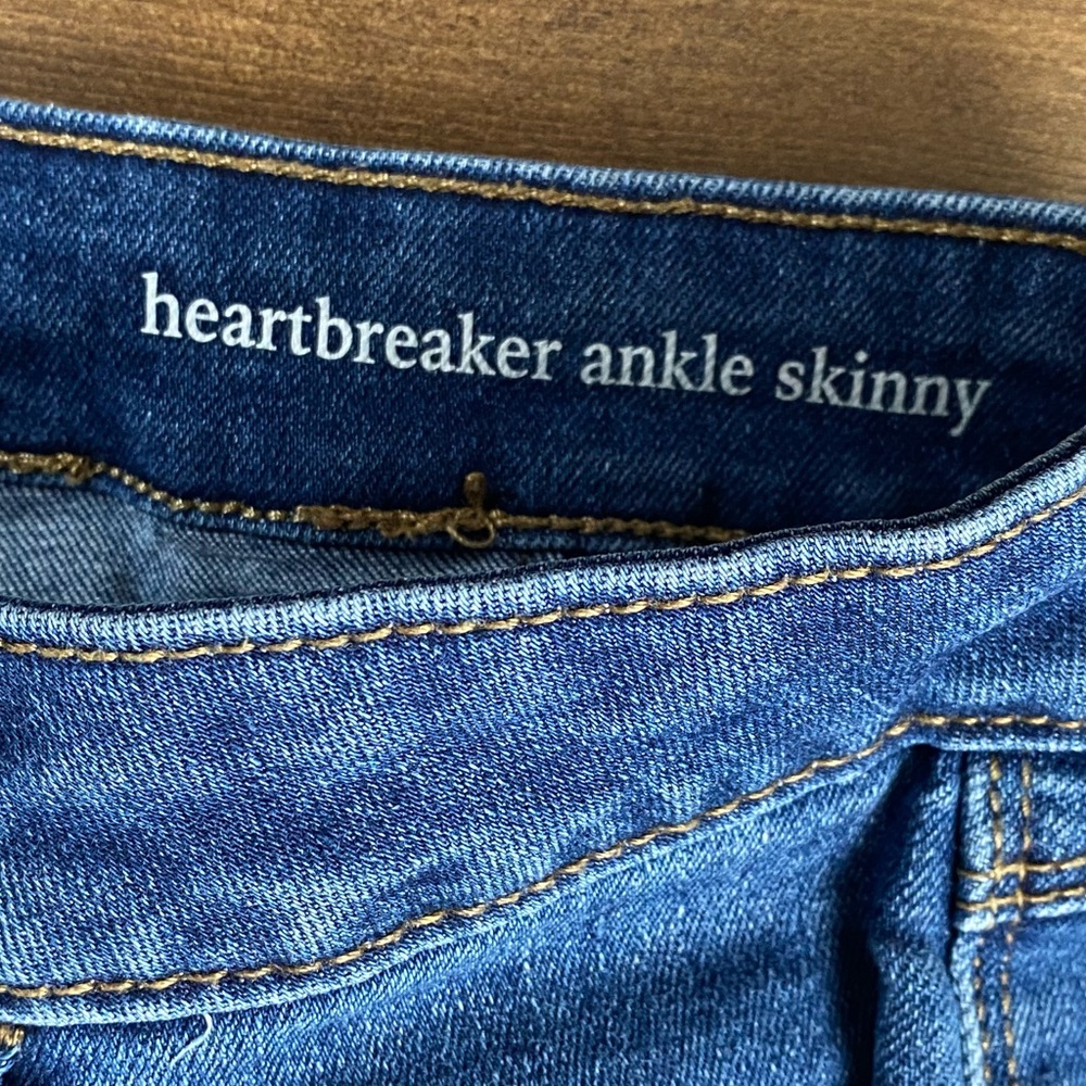 Bebe Heartbreaker Ankle Skinny Jeans Size 26 - Picture 4 of 5